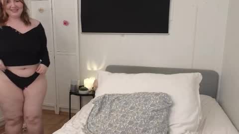 Anni online show from September 11, 1:29 am