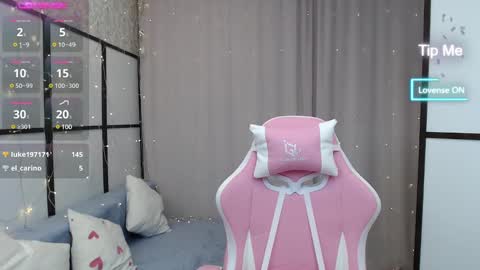 Lillian online show from February 15, 11:06 am