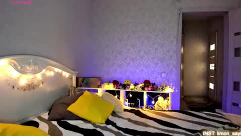 LilliMoore online show from July 1, 11:02 pm