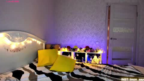 LilliMoore online show from July 11, 11:19 pm