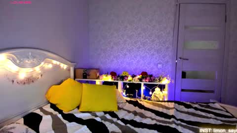 LilliMoore online show from July 20, 11:06 pm