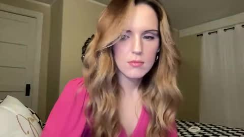 lilly_adams88 online show from April 22, 3:02 am