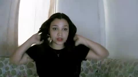 Sey - Lilly  online show from February 25, 3:15 pm