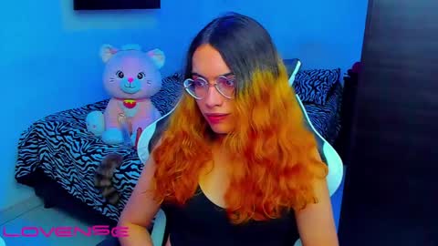 Lilly3 online show from May 4, 3:57 am