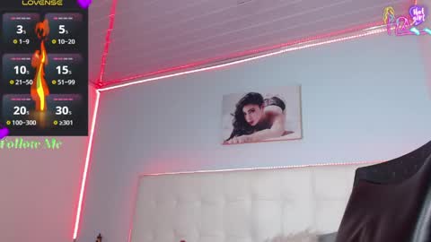 Lilly online show from April 29, 7:19 pm