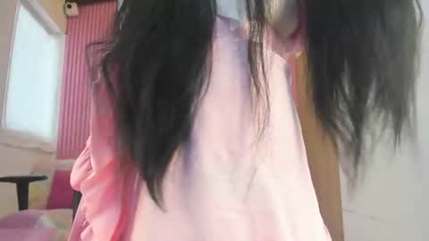 lillyy16 online show from July 2, 11:04 am