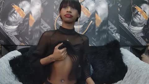 lilmissbaddiexxx online show from April 29, 4:56 pm