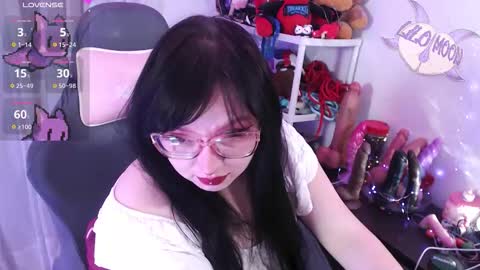 Lilo  online show from March 12, 1:59 pm