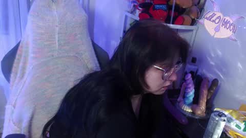 Lilo  online show from March 7, 4:23 am