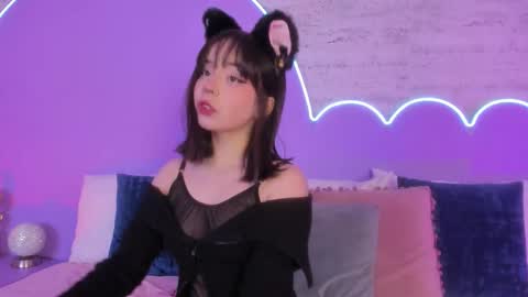 Lilou online show from November 1, 11:53 am