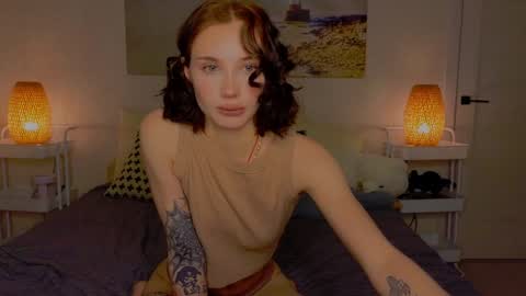 Jesse and Grace online show from February 7, 7:27 pm