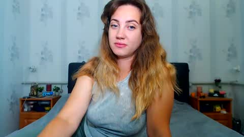 lilu_cute25 online show from July 21, 8:44 pm