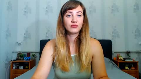 lilu_cute25 online show from July 26, 8:28 pm