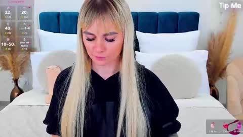 Lilu online show from February 25, 3:37 pm