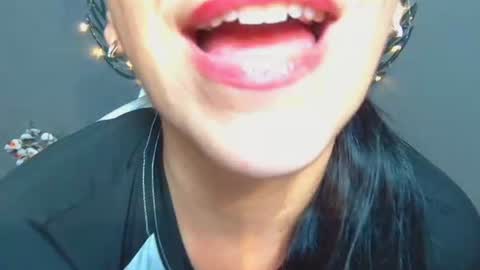 lilugrants online show from July 12, 2:26 am