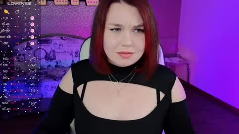 Lilu online show from April 25, 1:41 pm