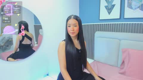  lily  online show from May 2, 3:12 am