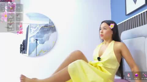  lily  online show from July 22, 3:30 am