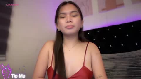 Lily- DONT FORGET TO FOLLOW ME HERE online show from April 27, 6:38 pm