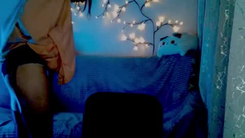 lily_ember online show from January 31, 7:11 pm