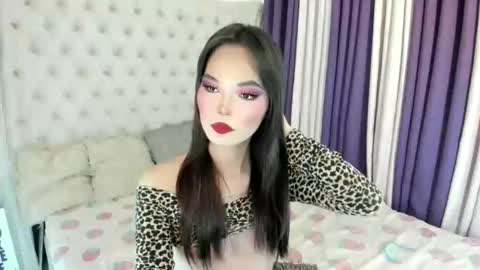 Snapshot of lily_fuckinjorg chatting on October 8, 2:23 pm Lily Rodriguez online show from October 8, 2:23 pm