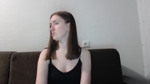 lily_love_x online show from November 18, 12:46 am