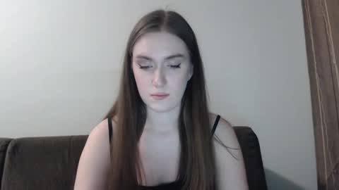 lily_love_x online show from March 1, 1:11 am