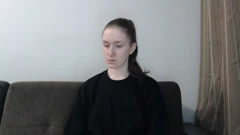 lily_love_x online show from June 23, 5:26 am