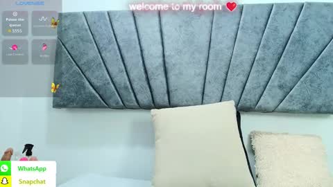 LILY MEGHAN online show from January 11, 11:33 pm