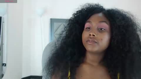 lily_mendoza online show from June 26, 8:03 pm