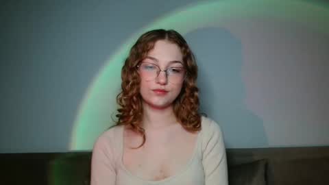 small lily online show from March 17, 5:29 pm