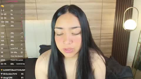 lily_waist online show from March 9, 11:15 am