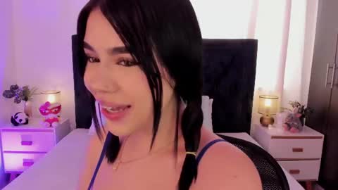 LilyWoodz online show from July 4, 7:17 pm