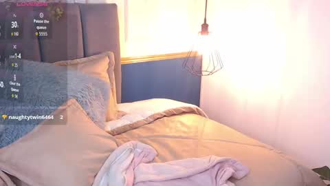 Snapshot of lilycute__ chatting on September 16, 8:12 pm CALL ME L I L Y online show from September 16, 8:12 pm