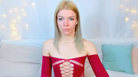 lilydavisss online show from April 30, 3:00 am