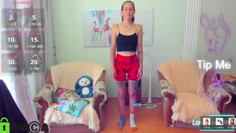 Hi Im Lily online show from July 8, 7:56 am