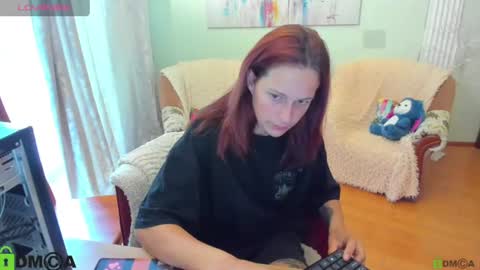 Hi Im Lily online show from June 29, 6:54 am