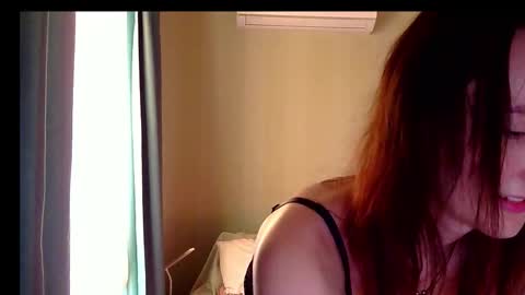 LilyXSky online show from September 20, 3:37 pm