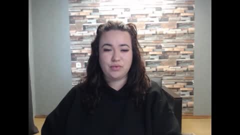 busty princess online show from November 30, 7:59 am