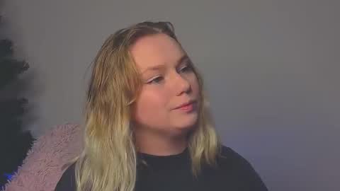 lime cat online show from December 14, 1:01 am