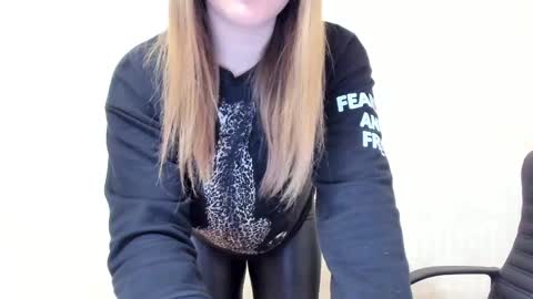    online show from January 18, 6:21 pm