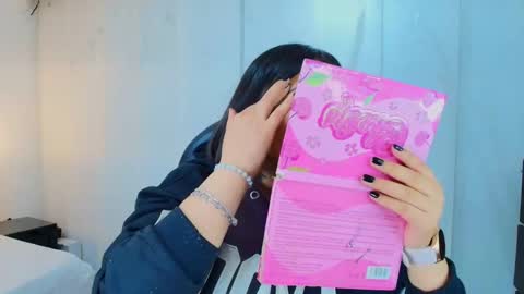  Lina Bedoya  online show from November 28, 11:39 am