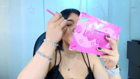  Lina Bedoya  online show from December 4, 11:54 am