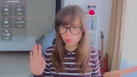 Lina online show from July 25, 4:10 am