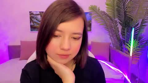 Snapshot of lina_brownie chatting on February 16, 1:58 am Lina online show from February 16, 1:58 am