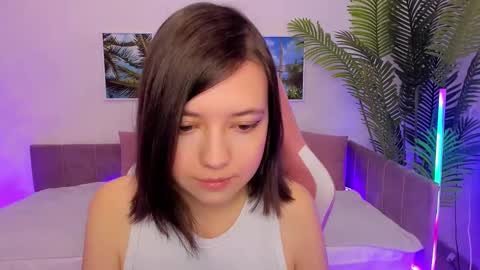 Snapshot of lina_brownie chatting on March 9, 2:29 am Lina online show from March 9, 2:29 am