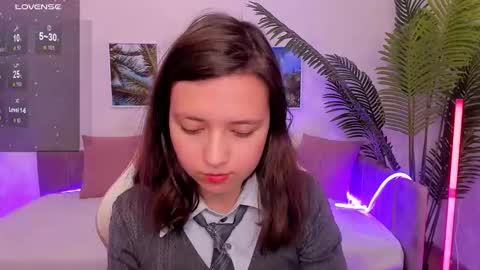 Snapshot of lina_brownie chatting on September 21, 3:43 am Lina online show from September 21, 3:43 am