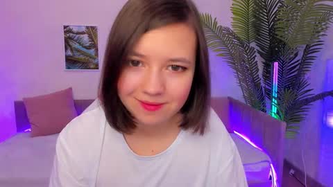 Snapshot of lina_brownie chatting on February 5, 2:19 am Lina online show from February 5, 2:19 am