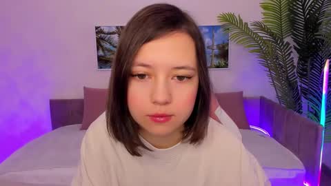 Snapshot of lina_brownie chatting on February 22, 1:44 am Lina online show from February 22, 1:44 am
