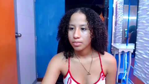 lina_kl online show from November 2, 4:45 am